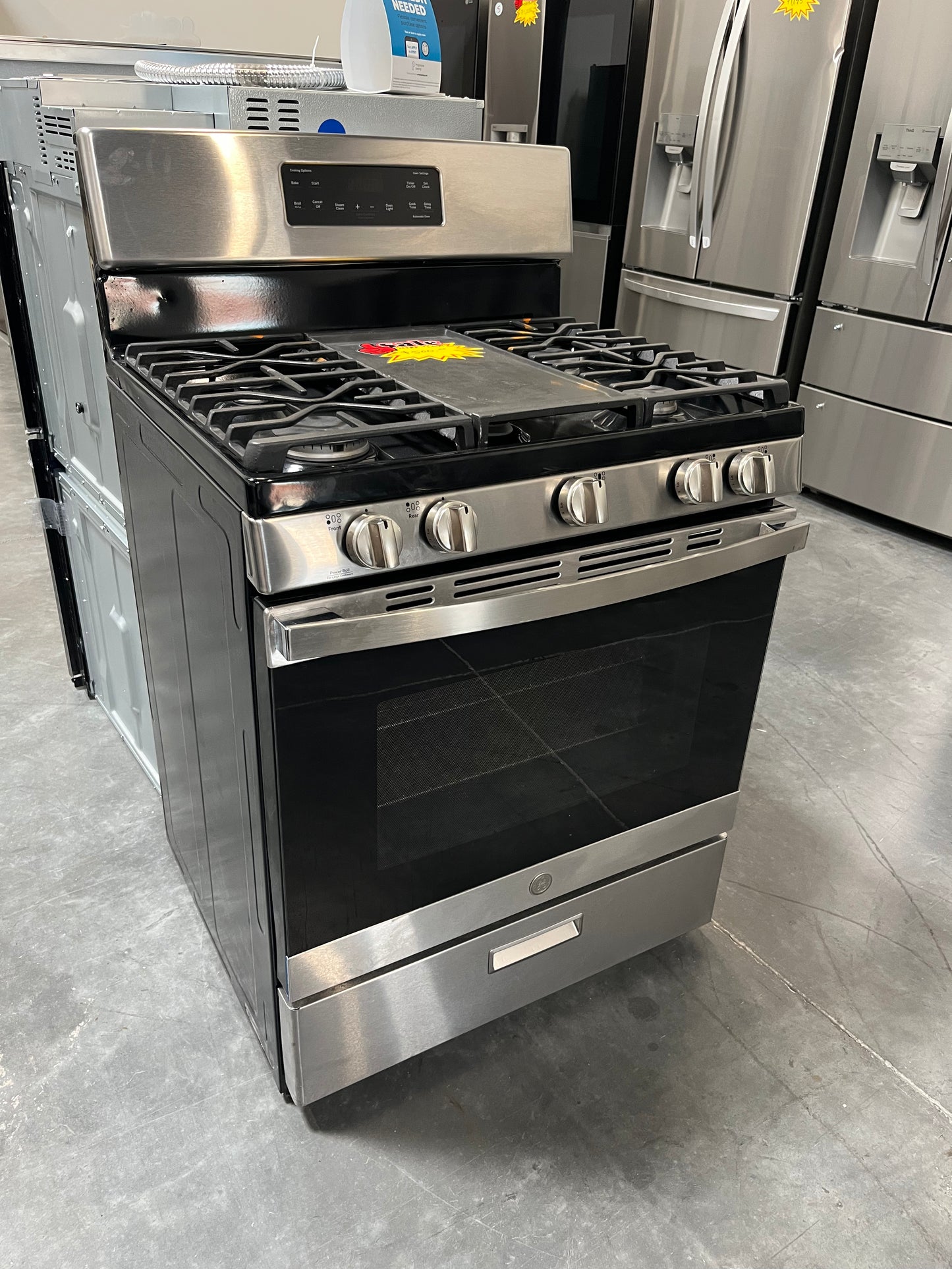 GE® 30" Free-Standing Self-Clean Electric Range