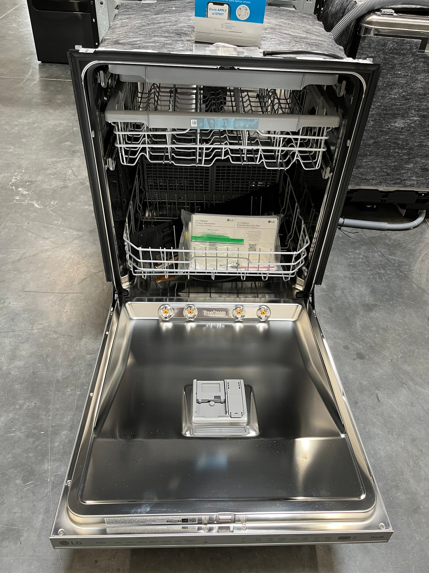 Top Control Smart Dishwasher with QuadWash™
