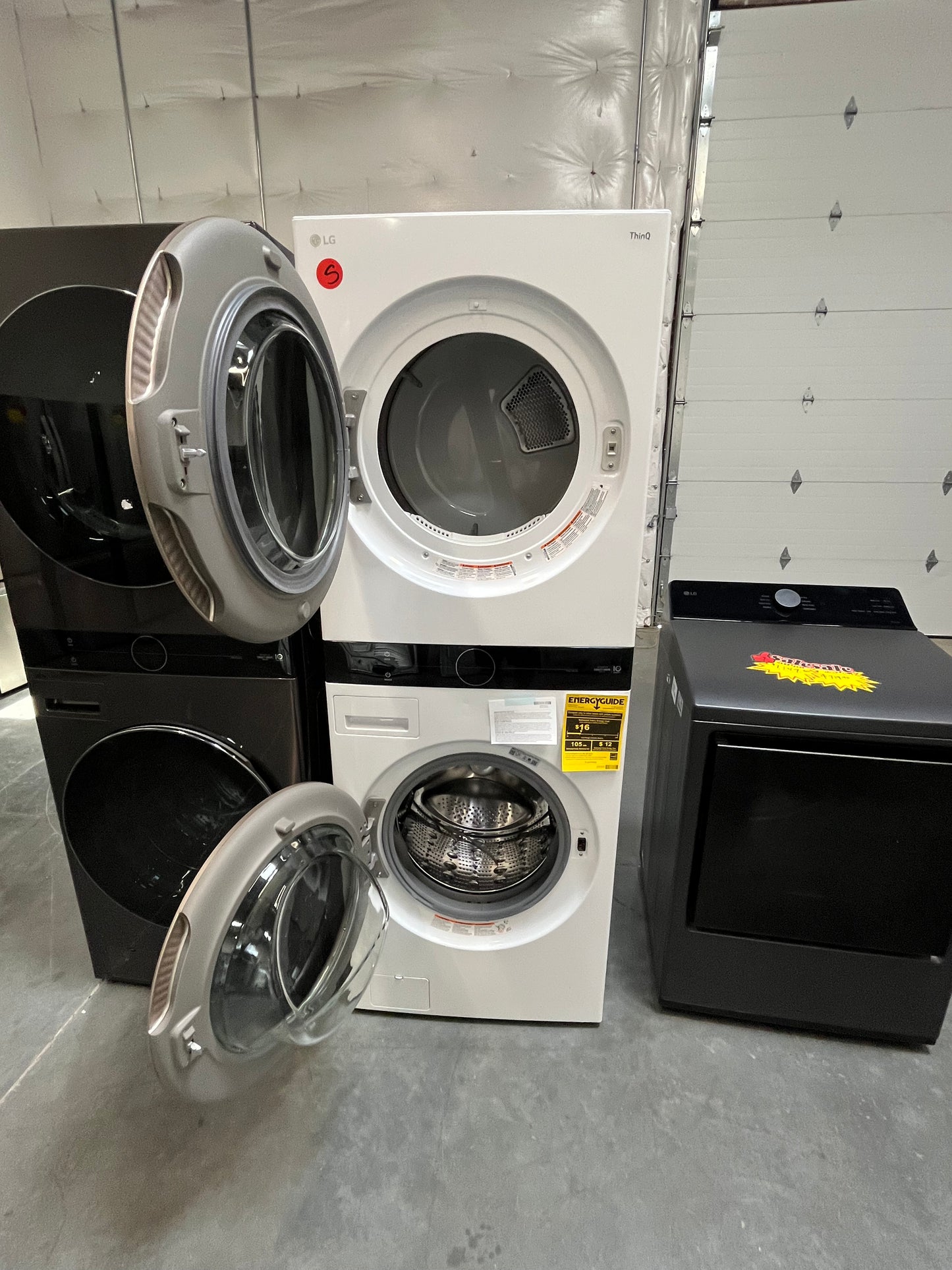 Single Unit Front Load LG WashTower™ with Center Control™ 4.5 cu. ft. Washer and 7.4 cu. ft. Electric Dryer