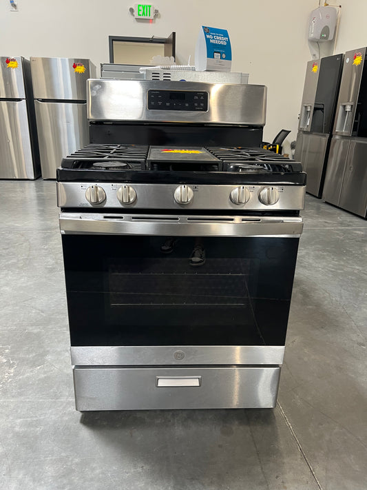 GE® 30" Free-Standing Self-Clean Electric Range